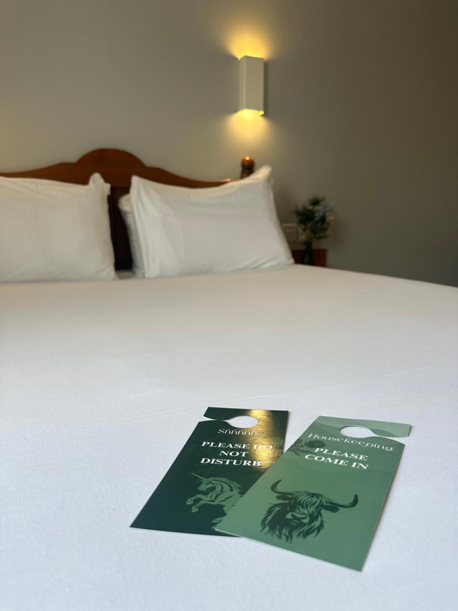Go2 Glasgow Cumbernauld Hotel - Free Parking And Pet Friendly 外观 照片